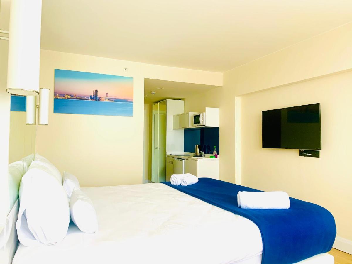 Royal Sea Breeze Apartments 바투미 외부 사진