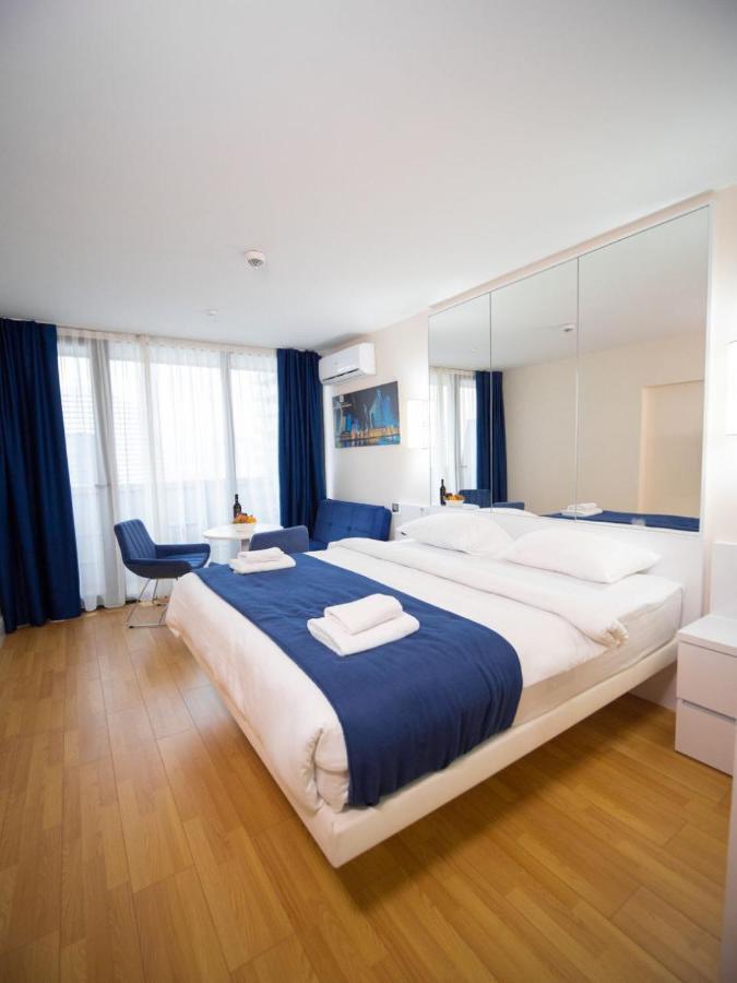Royal Sea Breeze Apartments 바투미 외부 사진