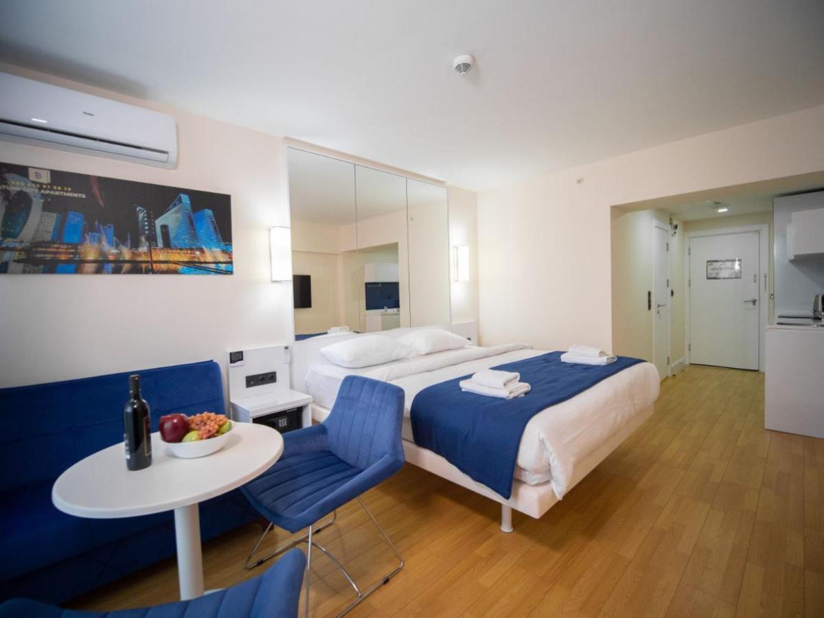 Royal Sea Breeze Apartments 바투미 외부 사진
