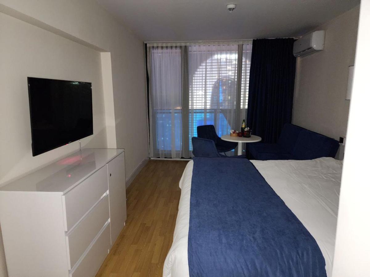 Royal Sea Breeze Apartments 바투미 외부 사진