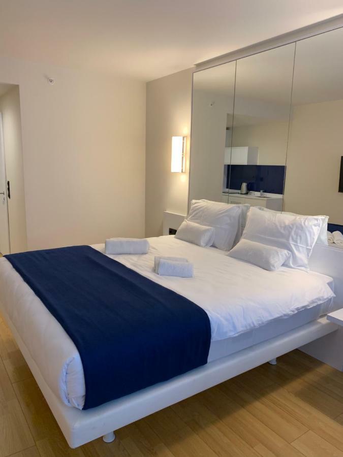 Royal Sea Breeze Apartments 바투미 외부 사진