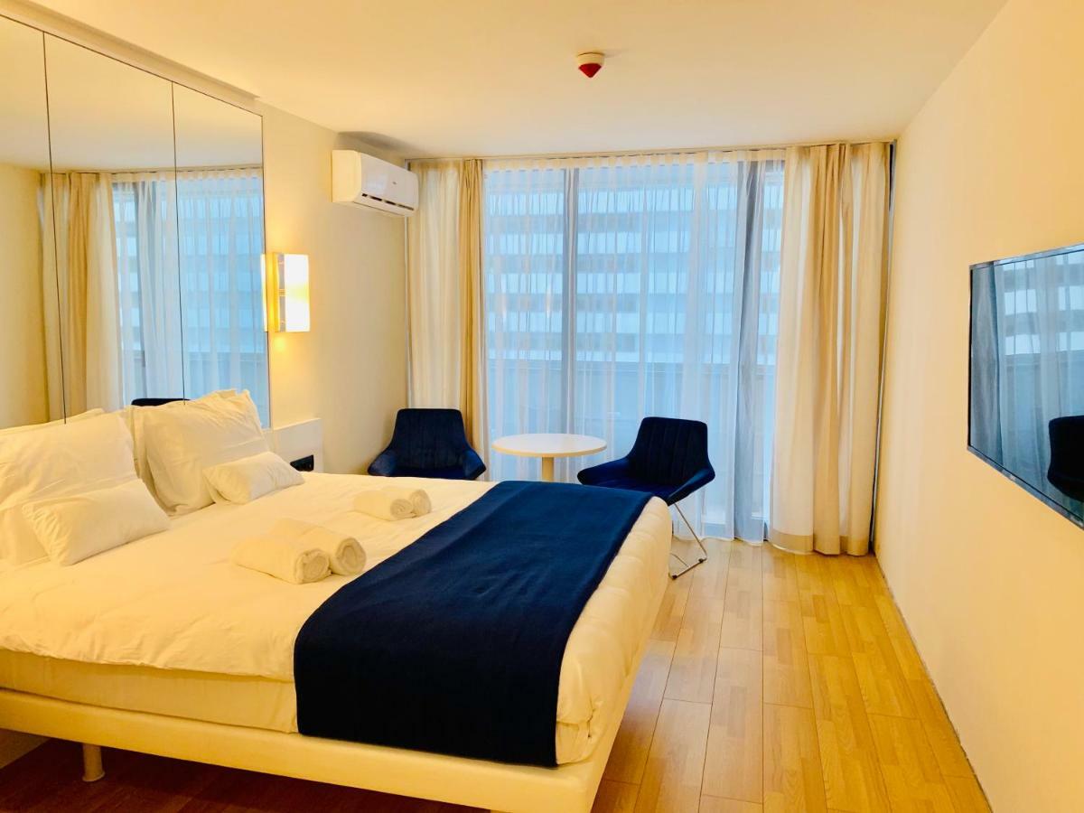 Royal Sea Breeze Apartments 바투미 외부 사진