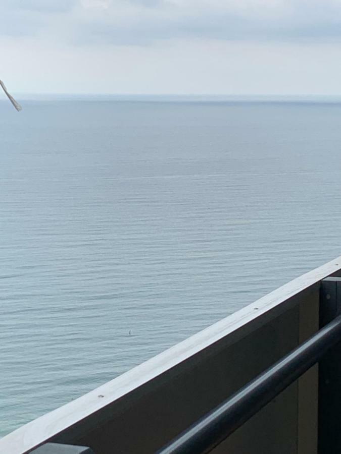 Royal Sea Breeze Apartments 바투미 외부 사진