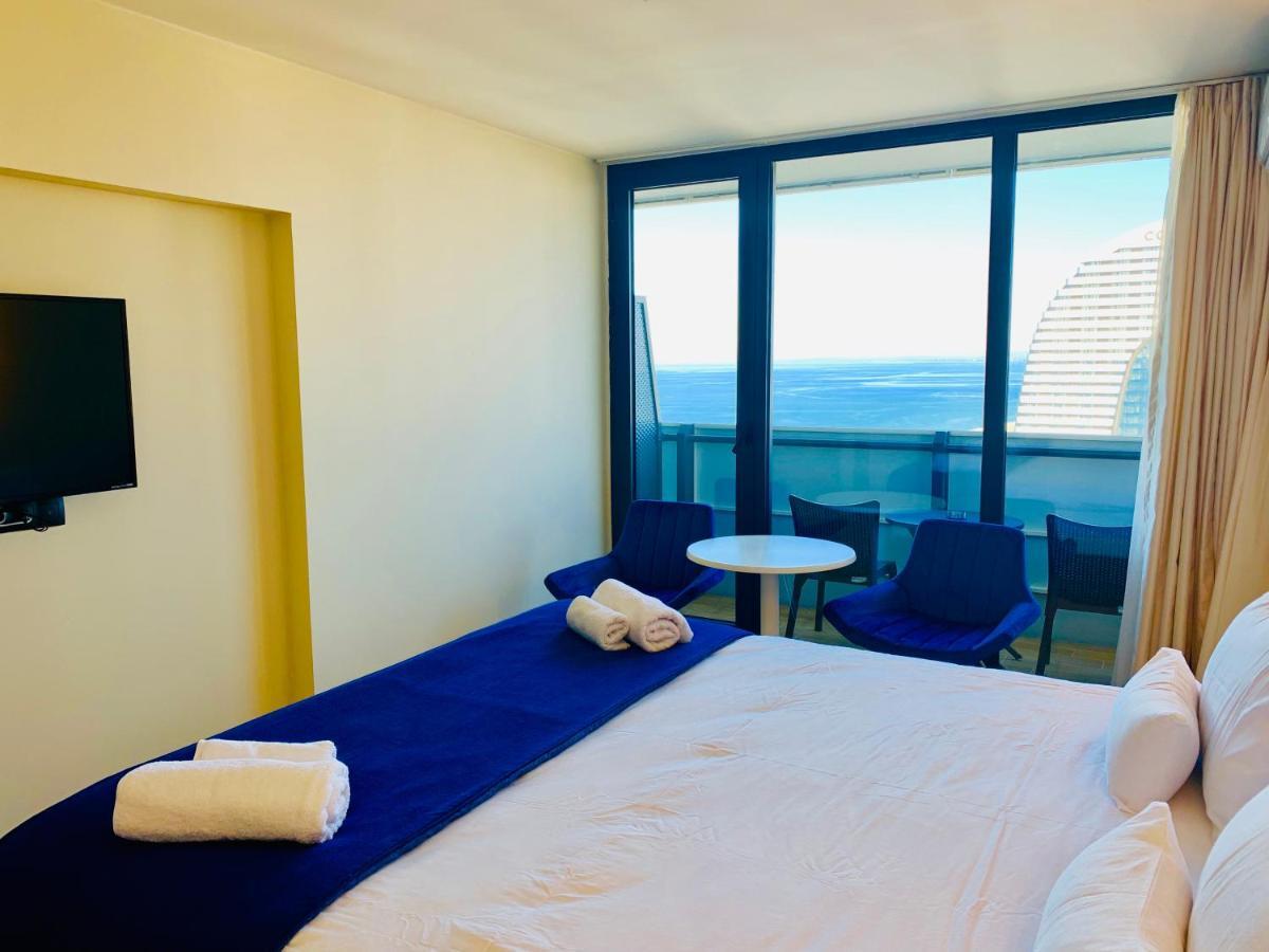 Royal Sea Breeze Apartments 바투미 외부 사진