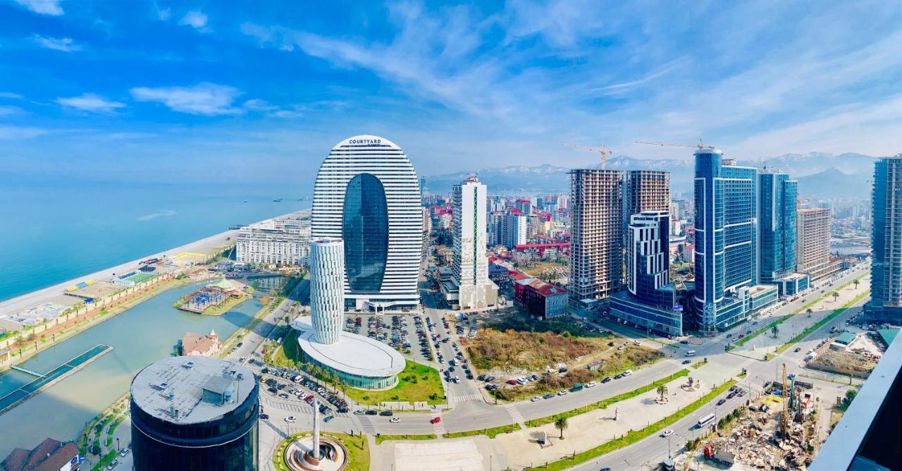 Royal Sea Breeze Apartments 바투미 외부 사진
